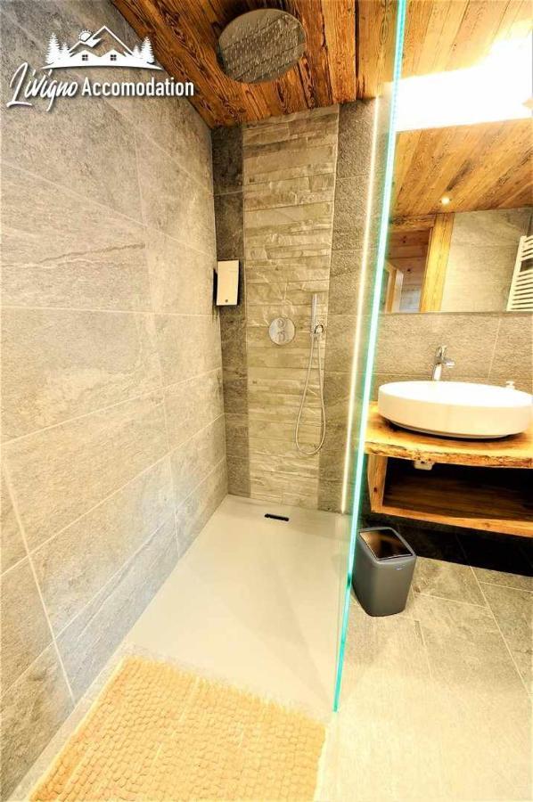 Mountain Chalet Scoiattolo By Livigno Accomodation Exterior photo